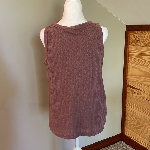 Amazon Purple Sleeveless Waffle Knit Button Up Knot Tank Small - Picture 3 of 7